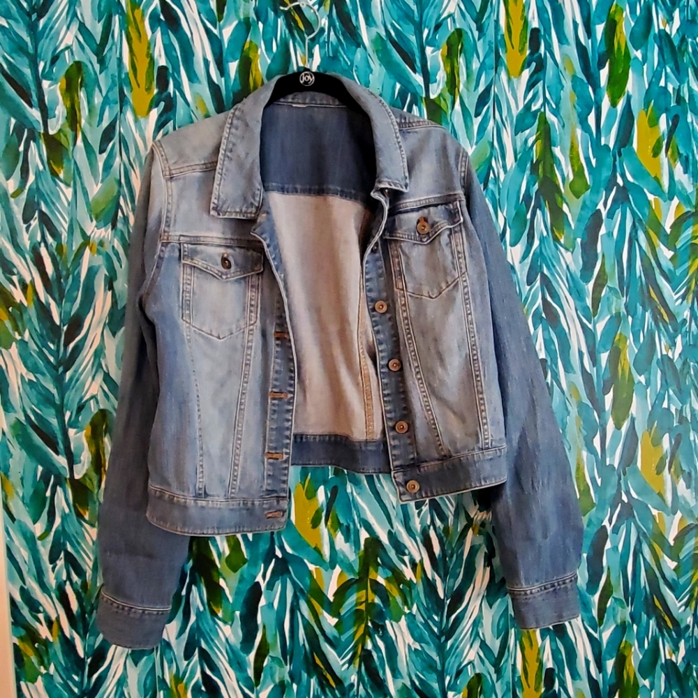 Womens Medium Denim Jacket
